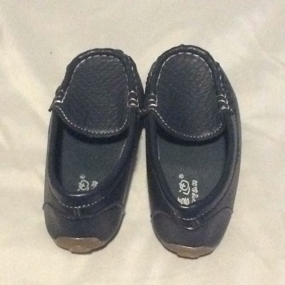 Ahcityah Kids Shoe - Picture 1 of 3